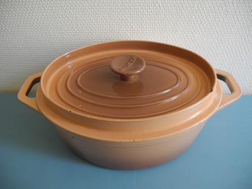 Ancienne cocotte fonte - ancienne,