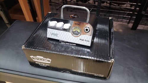 Tête amplificateur de - tête, d'amplificateur