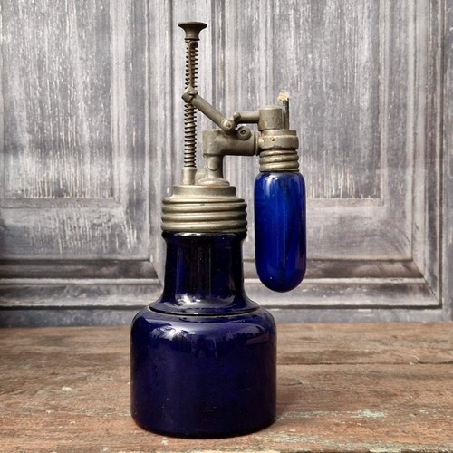 Rare ancien briquet - rare,