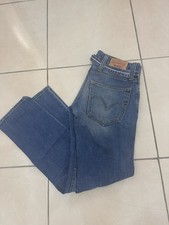 Jean Levis 511 bleu taille W 32 L32 en très bon état
