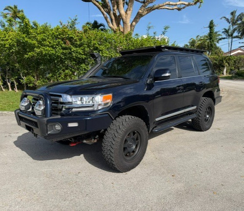 2020 toyota land cruiser - land,