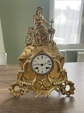 Ancienne pendule bronze doré