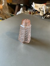 saliere vintage sel en verre ou cristal rose transparent art deco? table cuisine