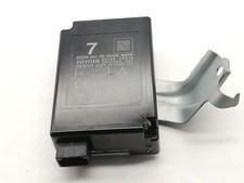 TOYOTA Yaris P13 1.5 Hybrid