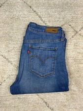 Jean Levi’s Femme Bleu |