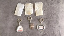 LOT 3 VINTAGE METAL KEYCHAIN BEER ADELSHOFFEN KRONENBOURG BARREL MANNEES 60 