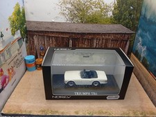 Triumph TR6 Blanche  1/43