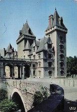 64 PAU LA FACADE DU CHATEAU