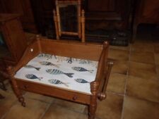 Jouet ancien pour enfant / Table de toilette en bois façon bambou