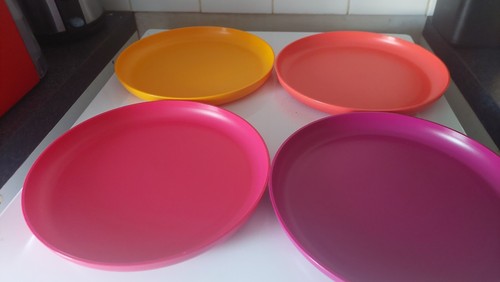 Vends assiettes rondes - assiettes,