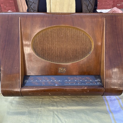 His master voice poste - master's,