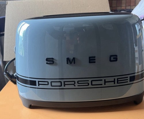 Grille pain smeg porsche - pain,