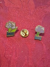  pin's   KNAUF. FLEUR  .  p26