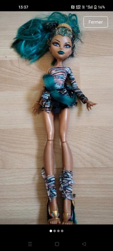 Monster high poupée - monster,