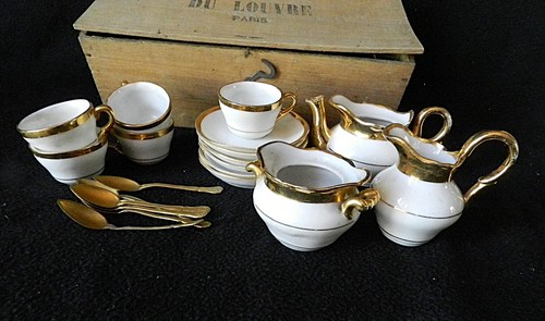 Superbe dinette porcelaine - superbe,