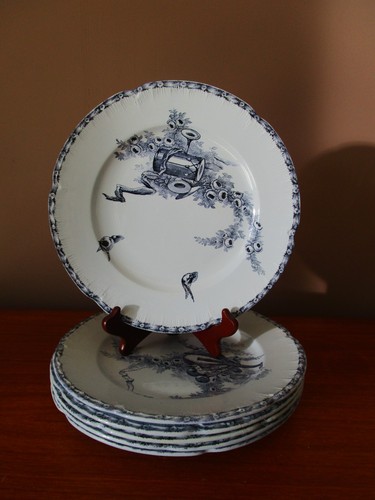 Assiettes plates - 6,