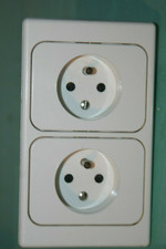 Legrand Diplomat double prises