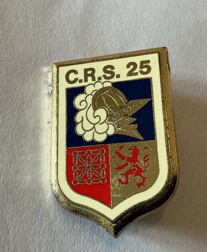 Militaria insigne militaire - militaria,