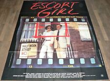 ESCORT GIRL - Sigourney Weaver