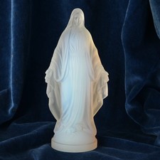 Statue de la Sainte Vierge en