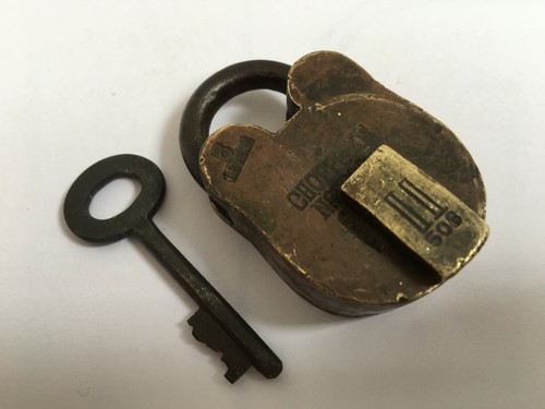 Ancien cadenas vintage - , en