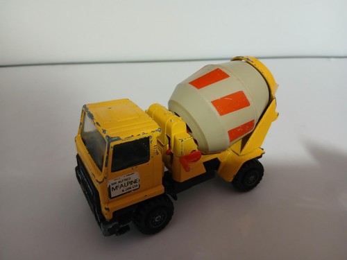 Camion toupie beton - toupie, matchbox
