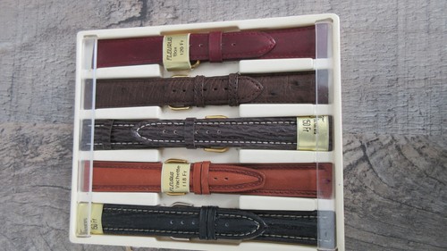 Lot bracelets de montre - lot,