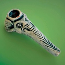 pipe en terre cuite modèle