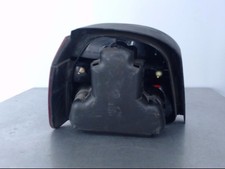 Feu arriere principal droit