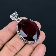 Pendentif ancien ovale en