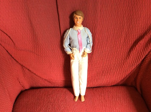 Poupée barbie ken mattel - poupée,