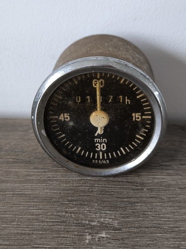 Ancien compteur tracteur - compteur,