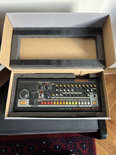 Roland rythm composer 08 - composer, tr-08