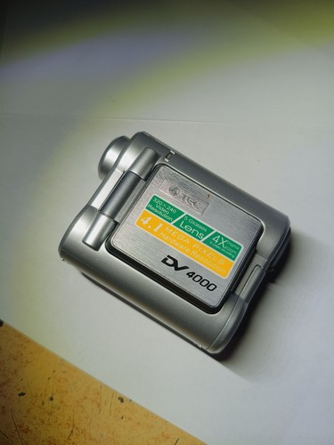 Ancien mini caméscope - tec, dv