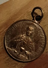 Médaille Religieuse Ancienne