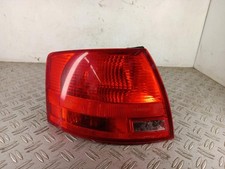 Feu arriere principal gauche