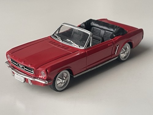 Ford mustang cabriolet - mustang, rouge