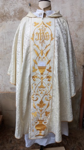 Chasuble prêtre vêtement - chasuble,