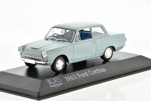 Ford cortina light blue - light,