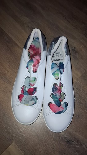 Chaussures neuf - chaussures,