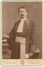 Cabinet 1889. Armand de Dufau