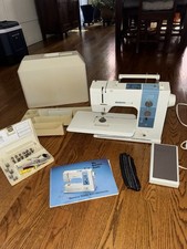 Totally Restored Bernina 910 Sewing Machine. Extremely Nice. Complete Set. ZM