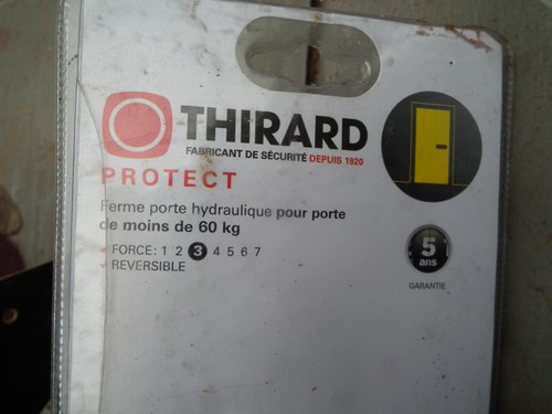 Ferme porte hydraulique
