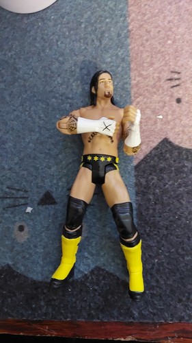 Figurine wwe punk 2010 - punk,