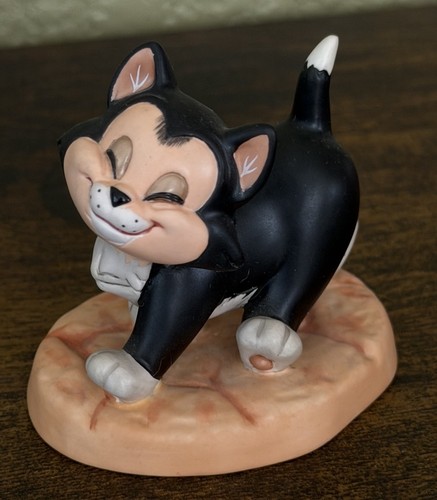 Walt disney classics - disney,