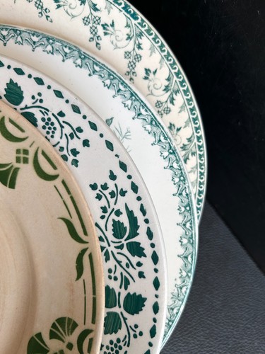 Assiettes anciennes terre de - 4,
