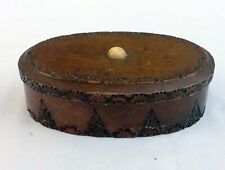 BOITE EN BOIS - BONBONNIERE -