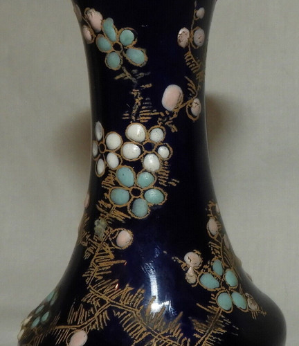 Joli petit vase - , en