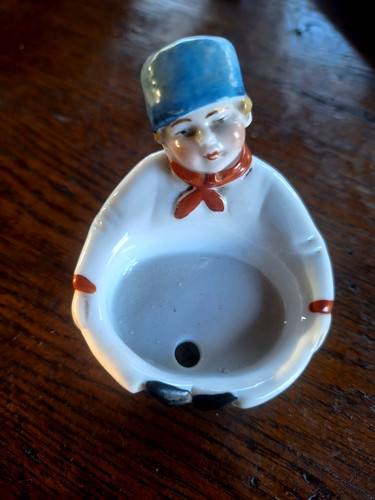 Figurine gavroche porte - gavroche,