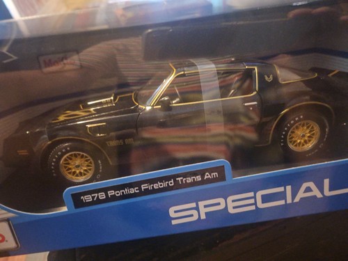Maisto pontiac firebird - maisto,